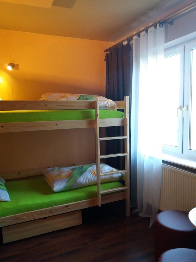 Lawendowy Hostel Cracovie Extérieur photo