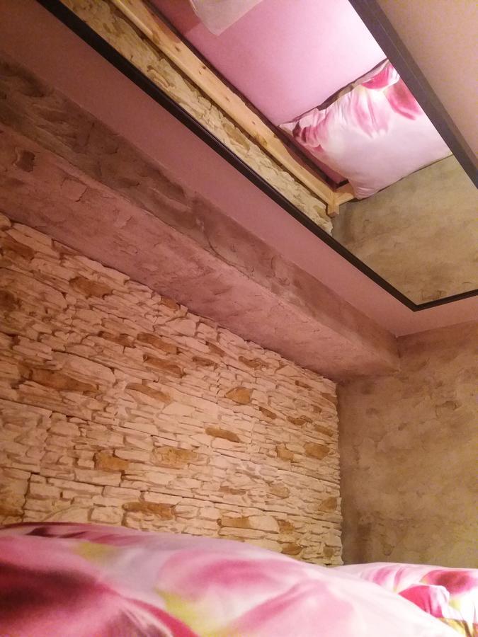 Lawendowy Hostel Cracovie Extérieur photo