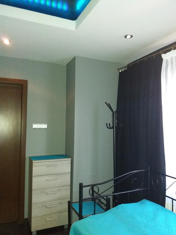Lawendowy Hostel Cracovie Extérieur photo