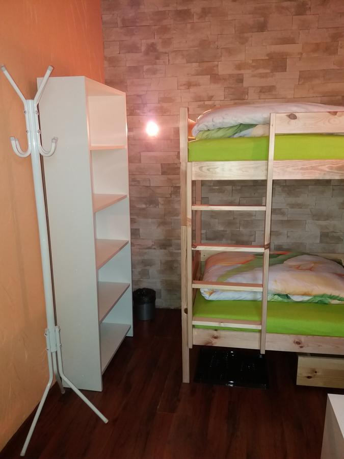 Lawendowy Hostel Cracovie Extérieur photo